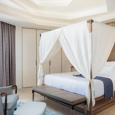 Nai 3.3 Hotel 5*
