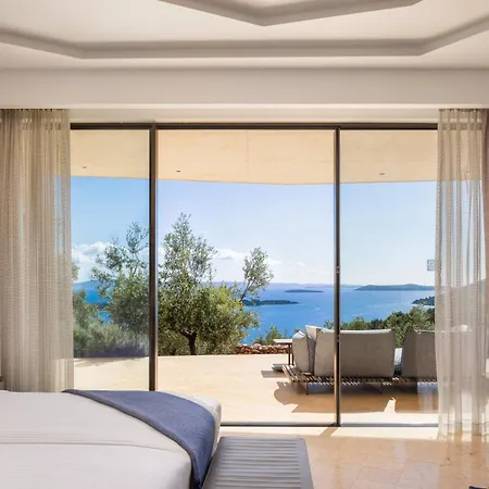 Nai 3.3 Hotel 5*