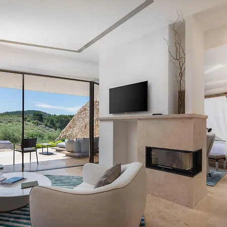 Nai 3.3 Hotel