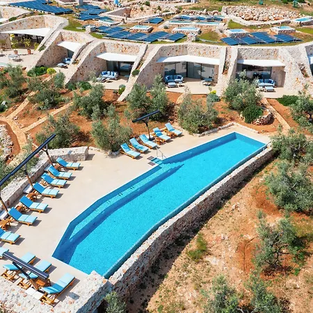 Nai 3.3 Hotel 5*
