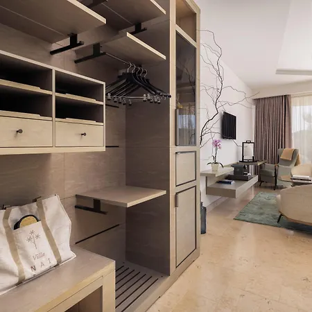 Nai 3.3 Hotel 5*