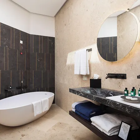 Nai 3.3 Hotel