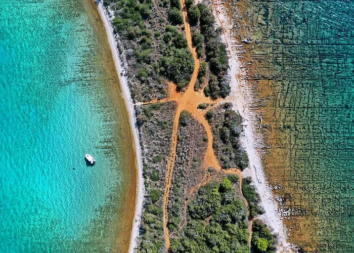 Nai 3.3 Отель Zman